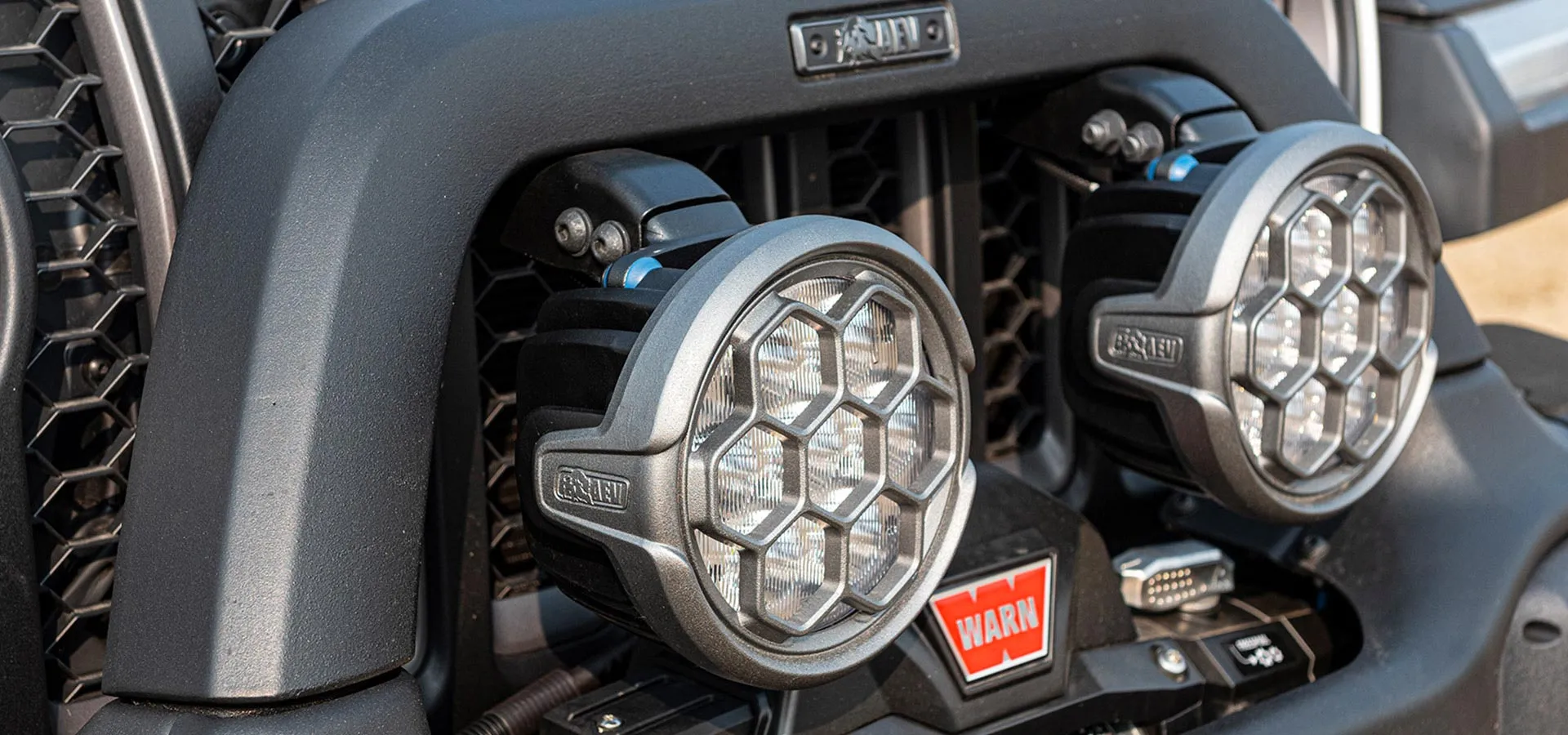 AEV 7000 Series Light Mount Kit For RX/EX Front Bumper